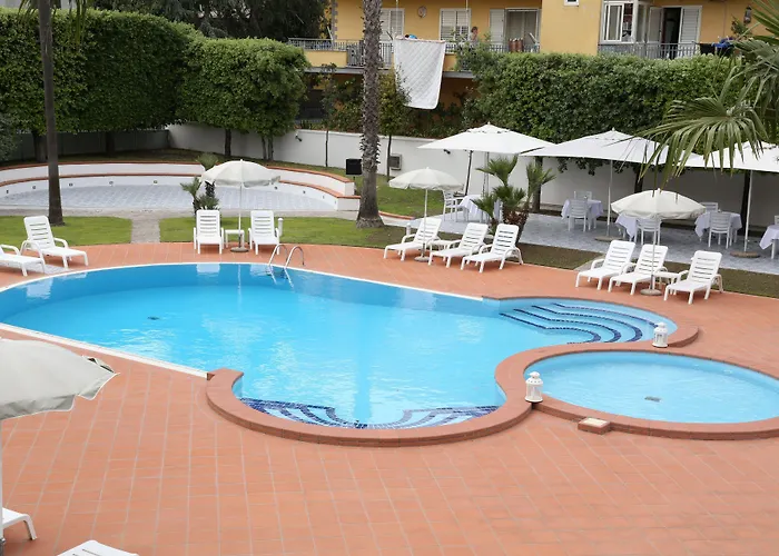 Hotel Barbarella Giugliano In Campania